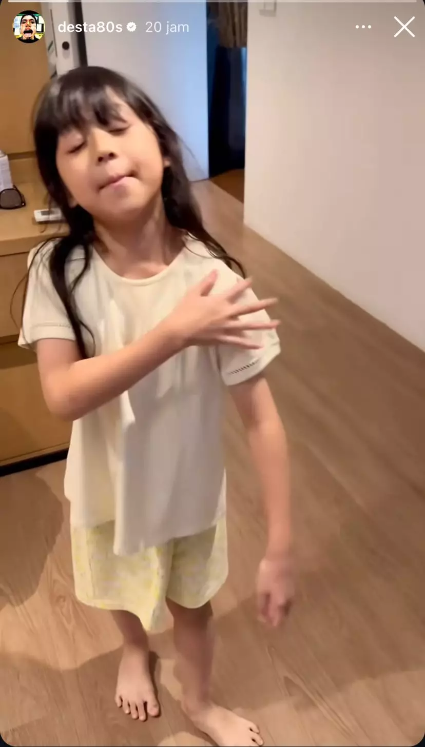 Desta kena tegur anaknya © 2024 Instagram Desta kena tegur anaknya © 2024 Instagram