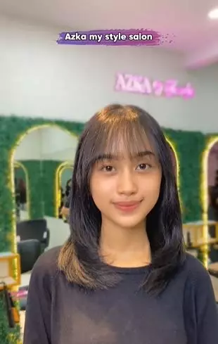 Cewek rambut keriting ngembang usai di styling hasilnya bak beda orang TikTok