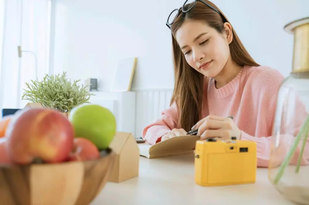 wanita bisa punya rumah meski frugal living © berbagai sumber wanita bisa punya rumah meski frugal living © berbagai sumber
