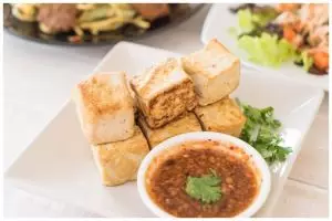 7 Menu buka puasa rendah kalori, serba lezat dan mengenyangkan