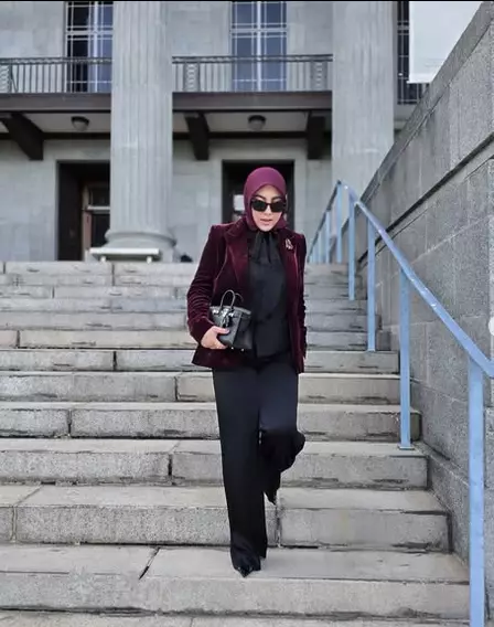 Seleb endorse sampai ratusan juta ke atas berbagai sumber