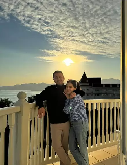 Seleb endorse sampai ratusan juta ke atas berbagai sumber