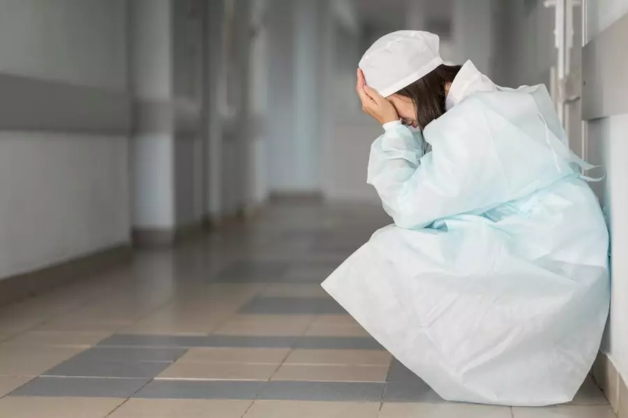 makna mitos melangkahi jenazah © 2024 freepik.com