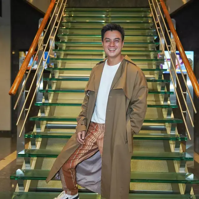 Ngaku tahu sesuatu tentang Baim Wong, pernyataan Desta bikin penasaran dan ngundang berbagai spekulasi © 2024 brilio.net