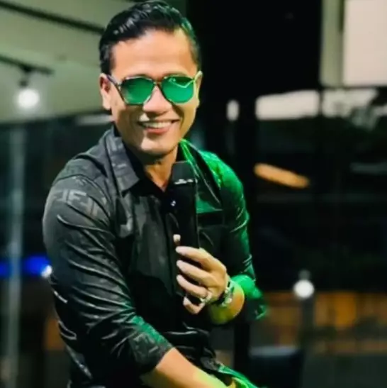 sikap Gus Miftah saat ngisi kajian © berbagai sumber