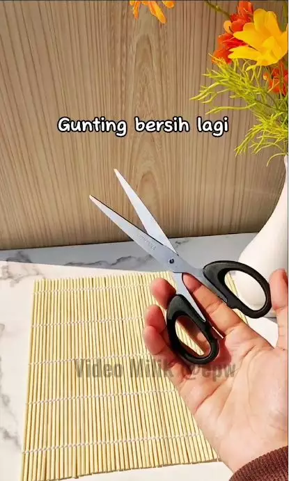 trik cepat basmi karat pada gunting cuma 5 menit © Instagram
