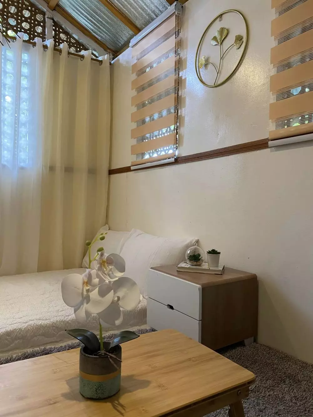 Rumah dari bambu interiornya mirip apartemen © Facebook Rumah dari bambu interiornya mirip apartemen © Facebook