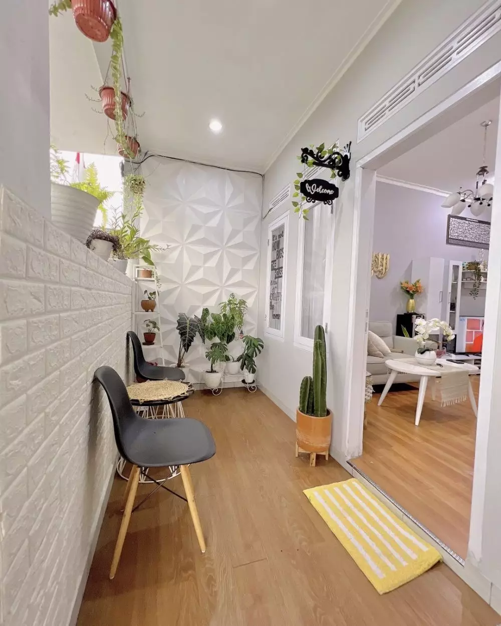 rumah pendek teras cantik © Instagram