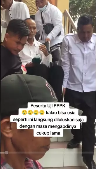 perjuangan lansia ikuti ujian PPPK © 2024 TikTok perjuangan lansia ikuti ujian PPPK © 2024 TikTok