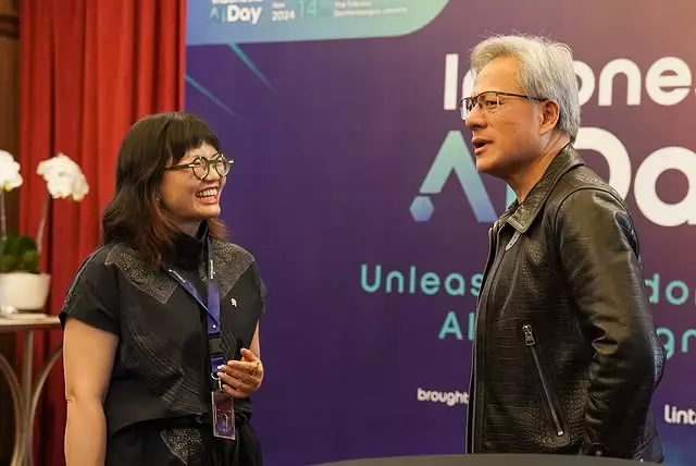 Belajar di luar atau dalam negeri © Instagram