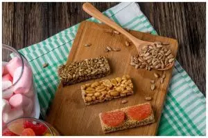 7 Snack tinggi protein rendah kalori yang praktis dan menggugah selera