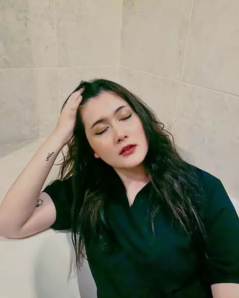 Talitha Curtis cerita penyebab kenaikan berat badan © 2024 Instagram Talitha Curtis cerita penyebab kenaikan berat badan © 2024 Instagram