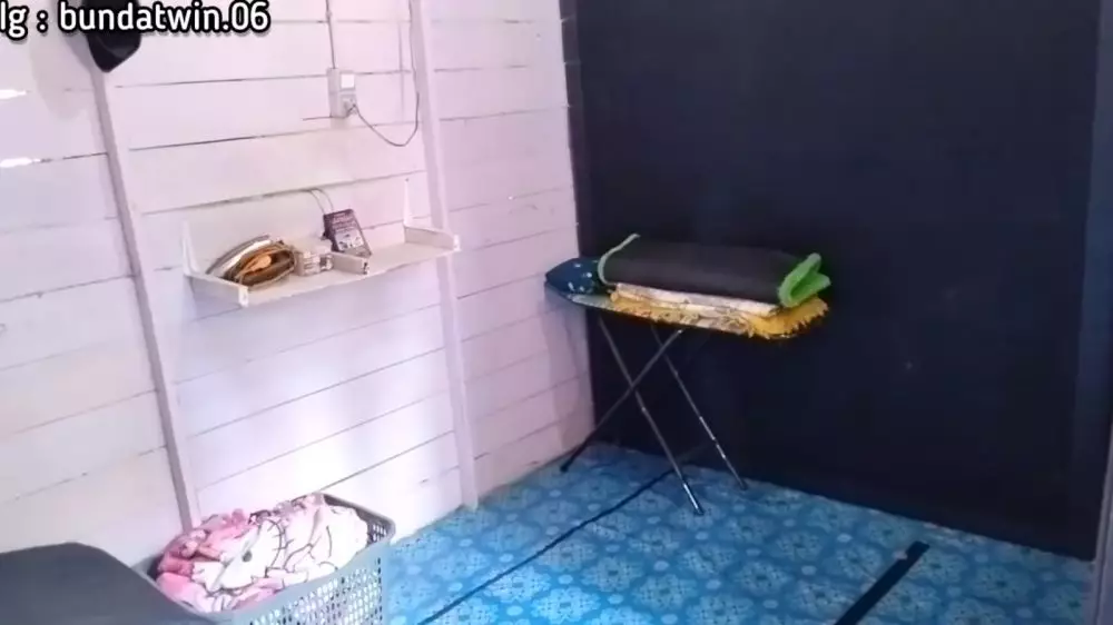 rumah papan nyaman dan adem © YouTube/Bunda Twin  rumah papan nyaman dan adem © YouTube/Bunda Twin
