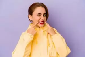 Kulit pisang dicampur 2 bahan dapur bisa atasi gigi bernoda kuning, begini cara meraciknya