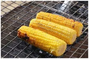 7 Jajanan warung rendah kalori, serba lezat dan bikin nagih