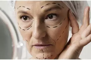 Tak perlu mentimun, ini cara hilangkan garis halus di wajah dengan masker dari 1 bahan makanan