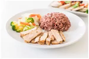 Menu buka puasa diet, serba enak, mengenyangkan, dan mudah dibuat