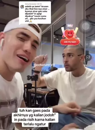 Aisar Khaled dapat paksaan ibu-ibu © TikTok Aisar Khaled dapat paksaan ibu-ibu © TikTok