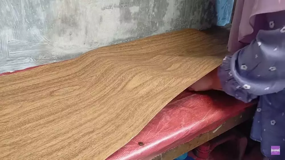 kamar mama mertua tampak kumuh © YouTube/Intania Sudrajat