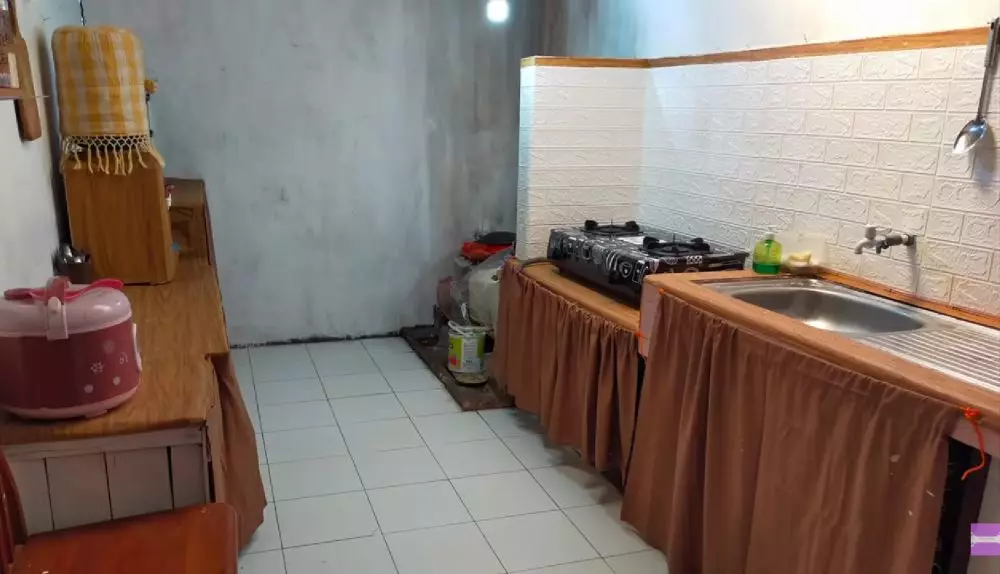 kamar mama mertua tampak kumuh © YouTube/Intania Sudrajat