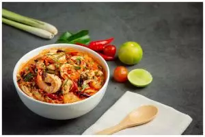 7 Resep seblak rendah kalori, serba lezat dan mudah dibuat