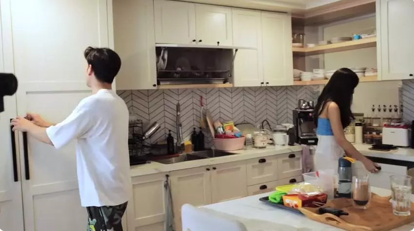 dapur bawah tanah tarra budiman © YouTube