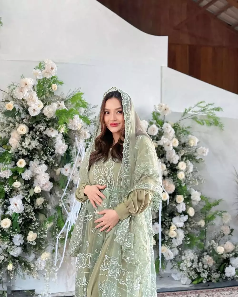 pengajian 4 bulanan anak siti badriah dan krisjiana © 2024 Instagram pengajian 4 bulanan anak siti badriah dan krisjiana © 2024 Instagram