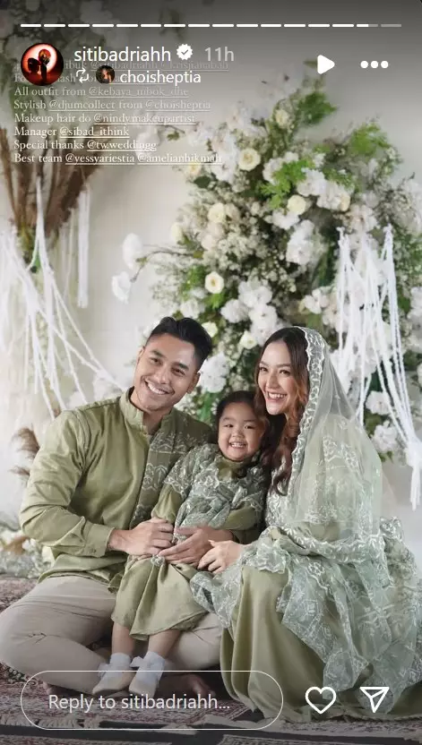 pengajian 4 bulanan anak siti badriah dan krisjiana © 2024 Instagram pengajian 4 bulanan anak siti badriah dan krisjiana © 2024 Instagram