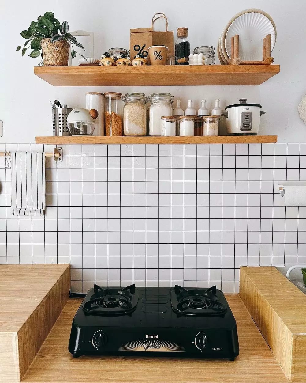 dapur kontrakan estetik © 2024 Instagram