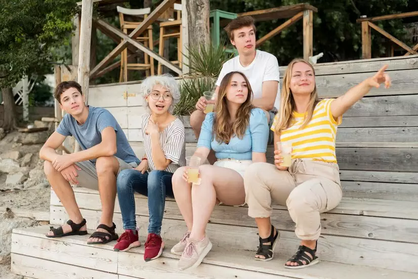 Cara jalin hubungan harmonis dengan saudara ipar © 2024 freepik.com