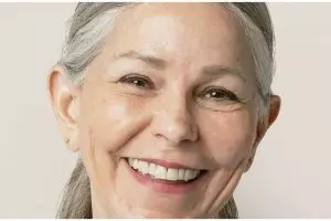 Tak harus beli, ini cara buat masker kolagen untuk kencangkan wajah kendur hanya pakai 1 jenis minyak