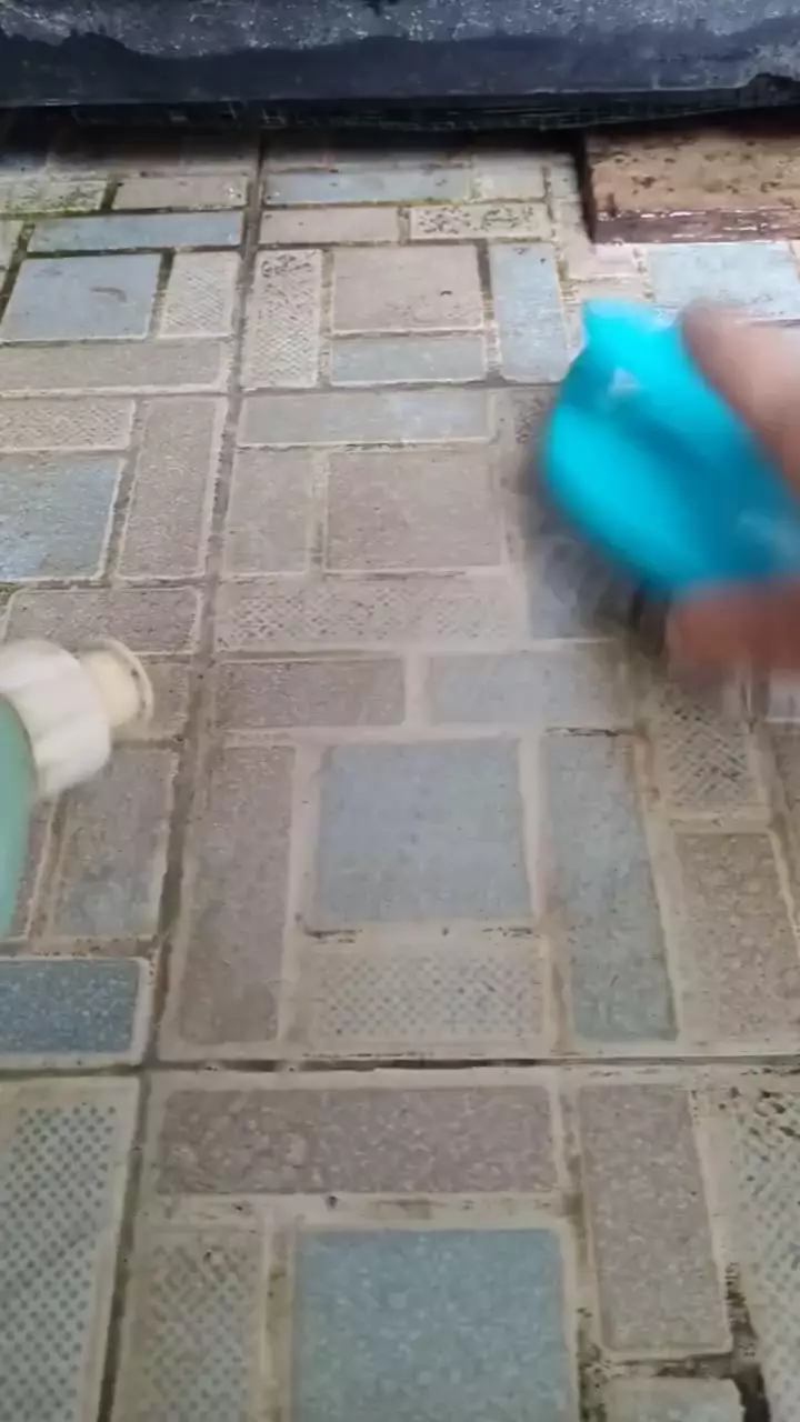 Rahasia lantai kamar mandi bebas kerak © Facebook Rahasia lantai kamar mandi bebas kerak © Facebook