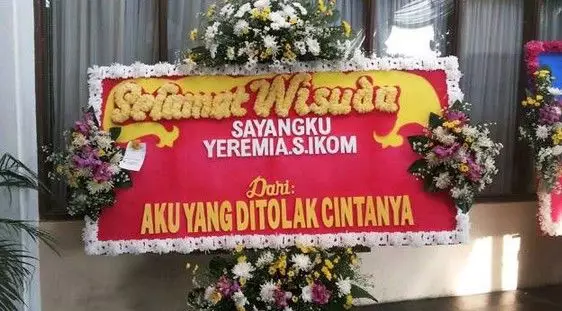 karangan bunga kocak © berbagai sumber