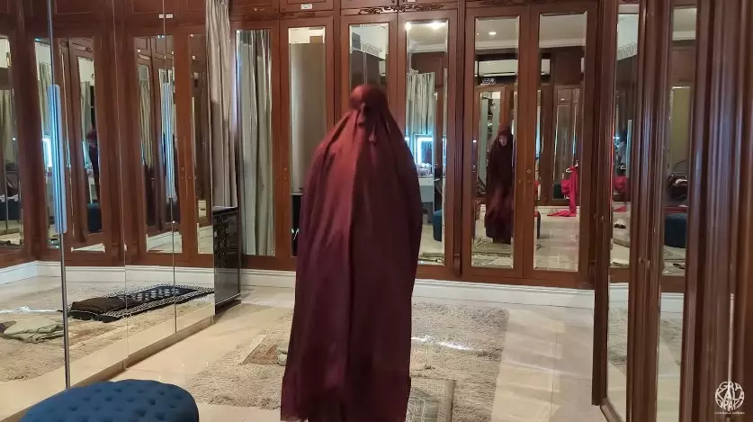 kamar Nia Ramadhani kasur seharga rumah © YouTube