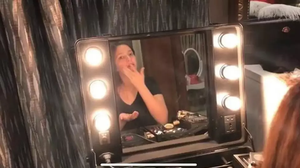 kamar Nia Ramadhani kasur seharga rumah © YouTube