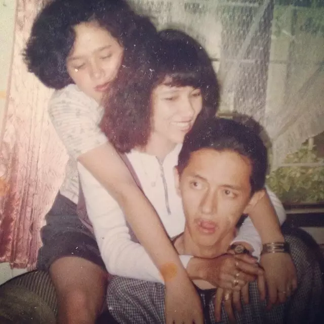 beda gaya maia dan mulan saat sekolah © instagram