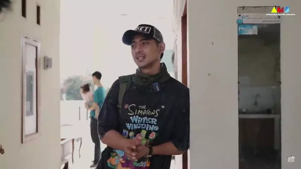 dapur kos-kosan arya saloka © 2025 YouTube