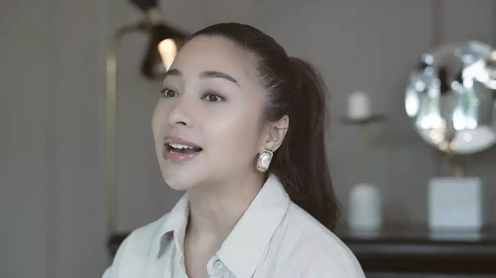 nikita willy bersih-bersih saat kontraksi  © 2025 YouTube