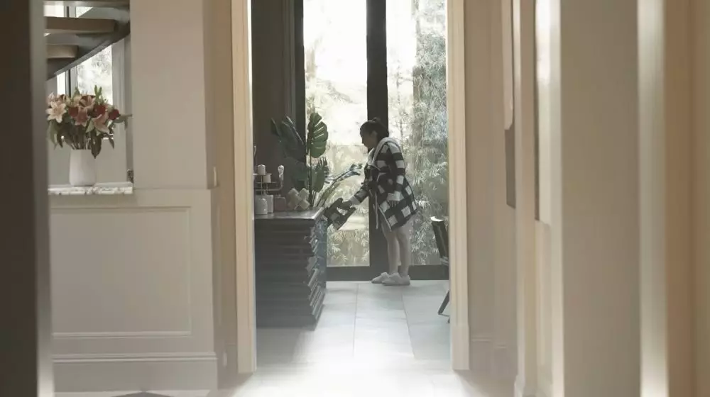 nikita willy bersih-bersih saat kontraksi  © 2025 YouTube