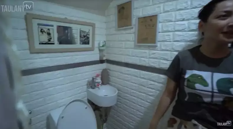 penampakan rumah Hesti Purwadinata © YouTube