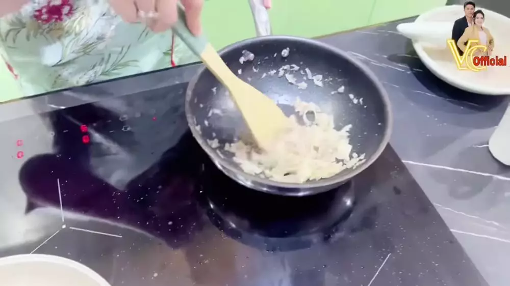 dapur estetik Via Vallen serba hijau © 2024 brilio.net