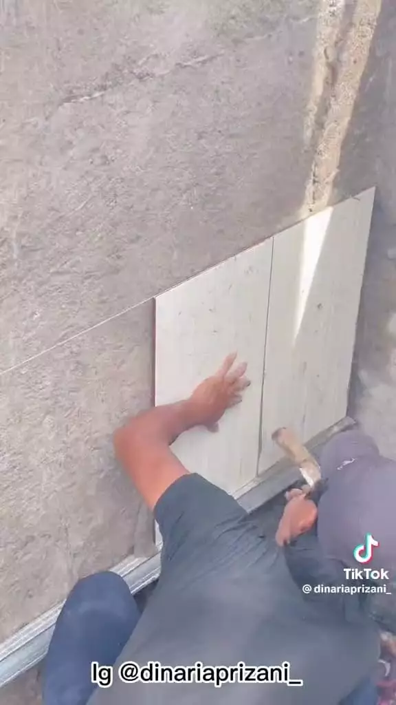 Kolam ikan disulap jadi toilet estetik © TikTok Kolam ikan disulap jadi toilet estetik © TikTok