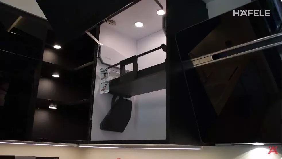 potret dapur roger danuarta © YouTube