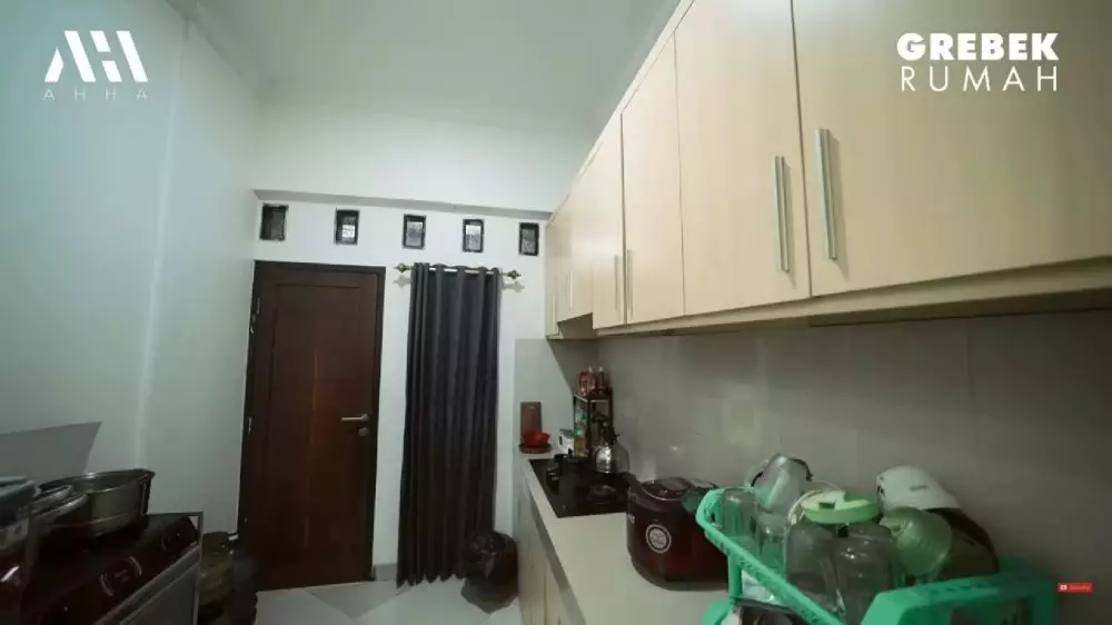 dapur komedian adul kitchen set lengkap © 2024 brilio.net