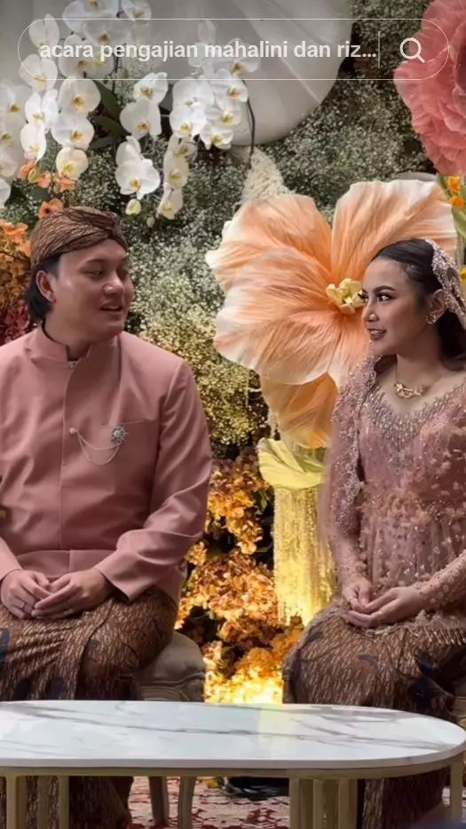 momen Mahalini lantunkan ayat suci © berbagai sumber momen Mahalini lantunkan ayat suci © berbagai sumber