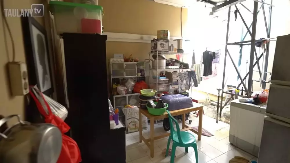 dapur rumah dede sunandar © 2024 brilio.net