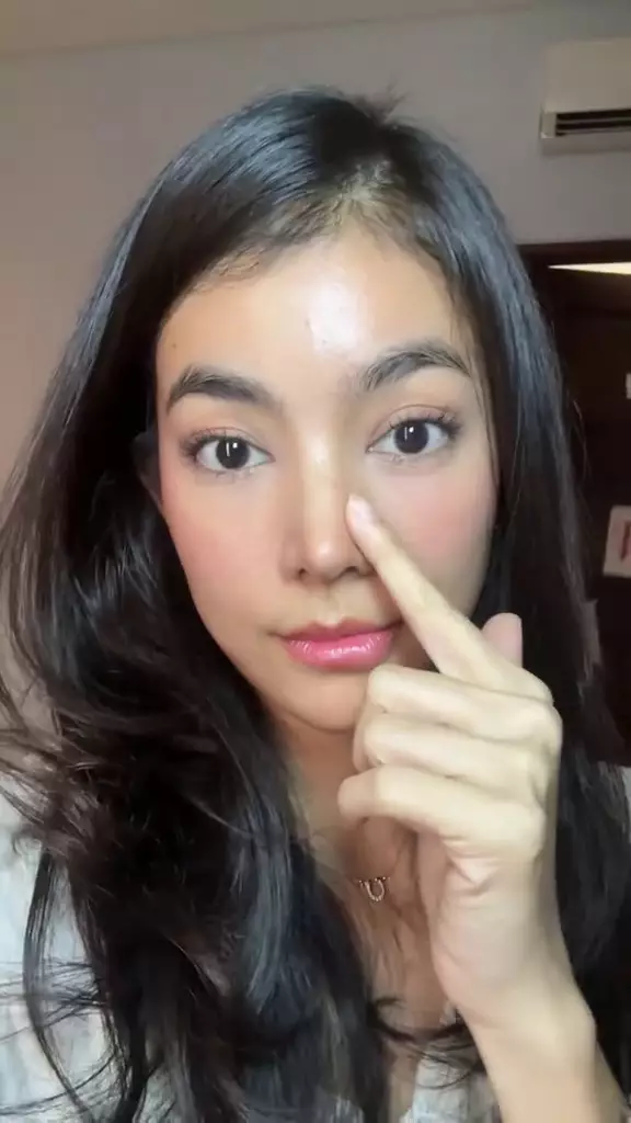 raya kohandi operasi plastik © 2025 TikTok