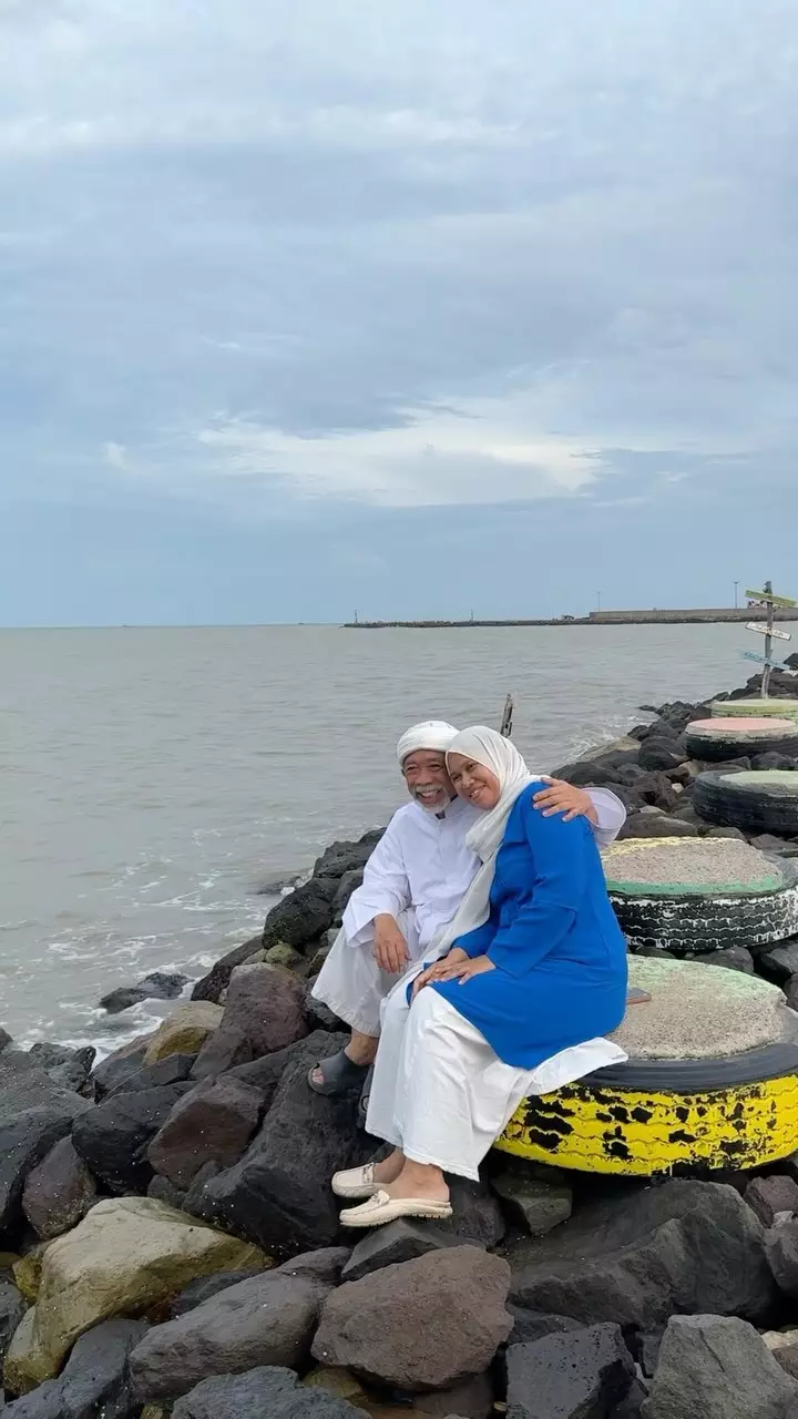 fakta perjuangan nurul qomar lawan kanker usus © 2025 Instagram fakta perjuangan nurul qomar lawan kanker usus © 2025 Instagram