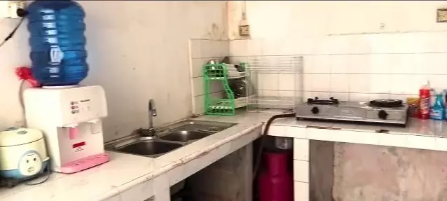 potret lawas dapurnya Ria Ricis tak terawat © YouTube