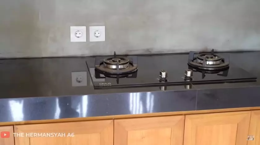 dapur vila Arsy Hermansyah © YouTube